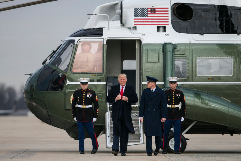 Nhóm cộng sự đã đề xuất gì với Tổng thống Donald Trump về hòa bình ở Ukraine? ảnh 1
